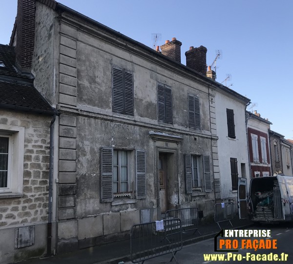 Chantier de Réstauration façade sur Beaumont Sur Oise 95260 Avant